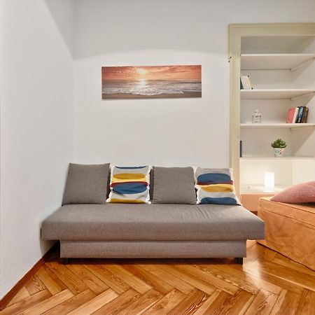 Ferienwohnung Lovely Flat Cit Turin Exterior foto