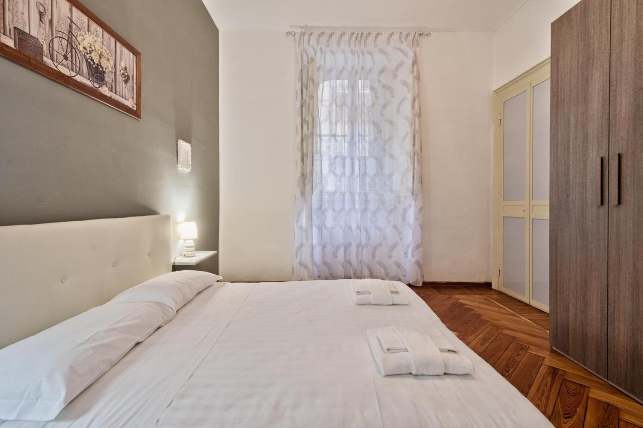 Ferienwohnung Lovely Flat Cit Turin Exterior foto